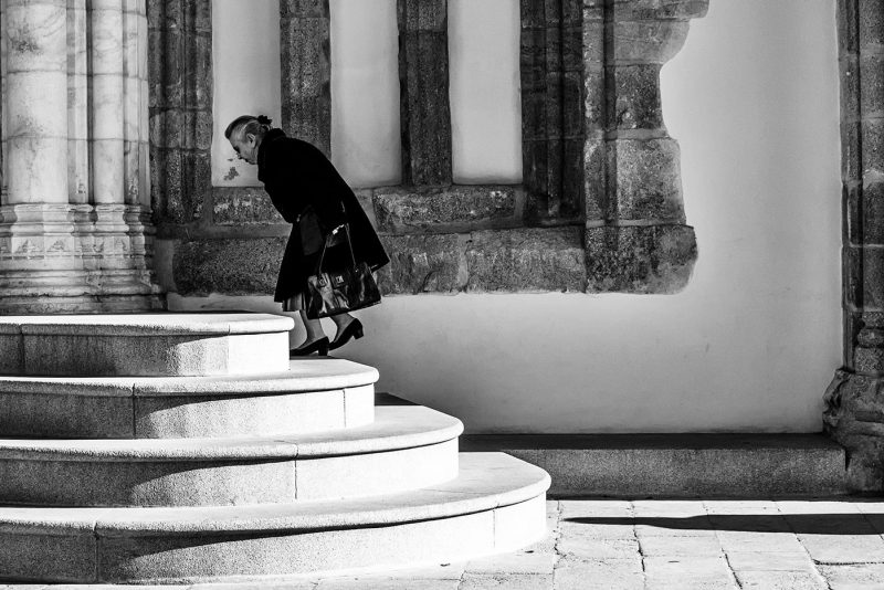 Evora Street | Going to Church